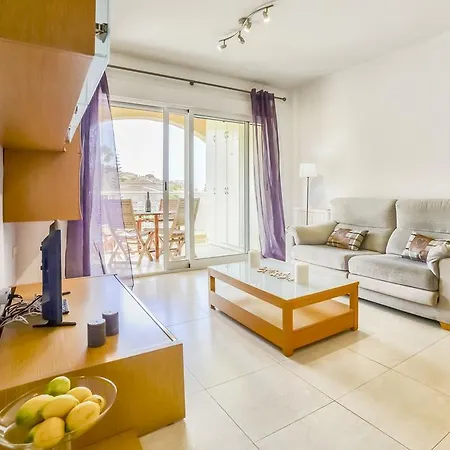 Apartamento Casanova Daire *